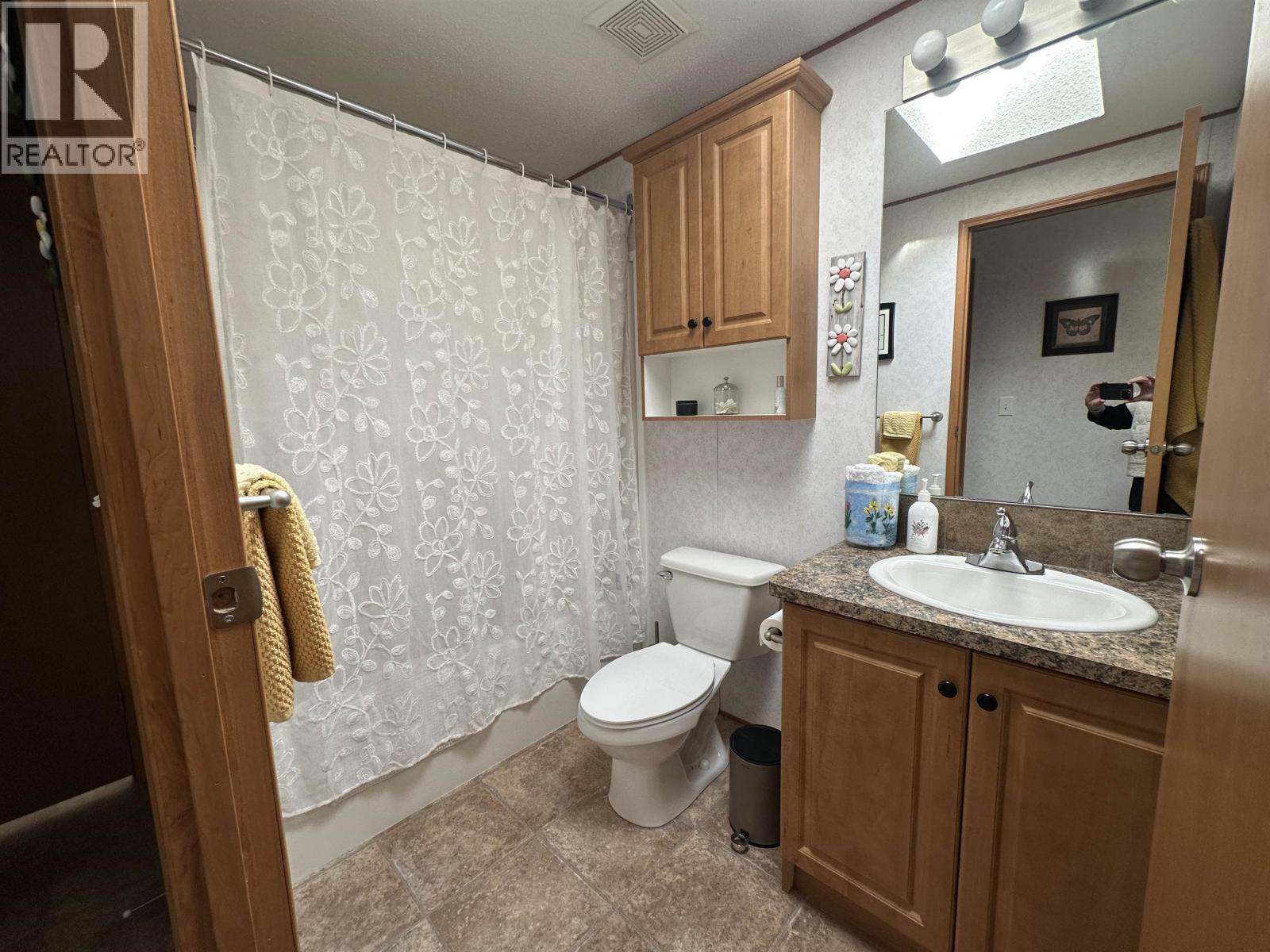 #57 3001 N MACKENZIE AVENUE - 23