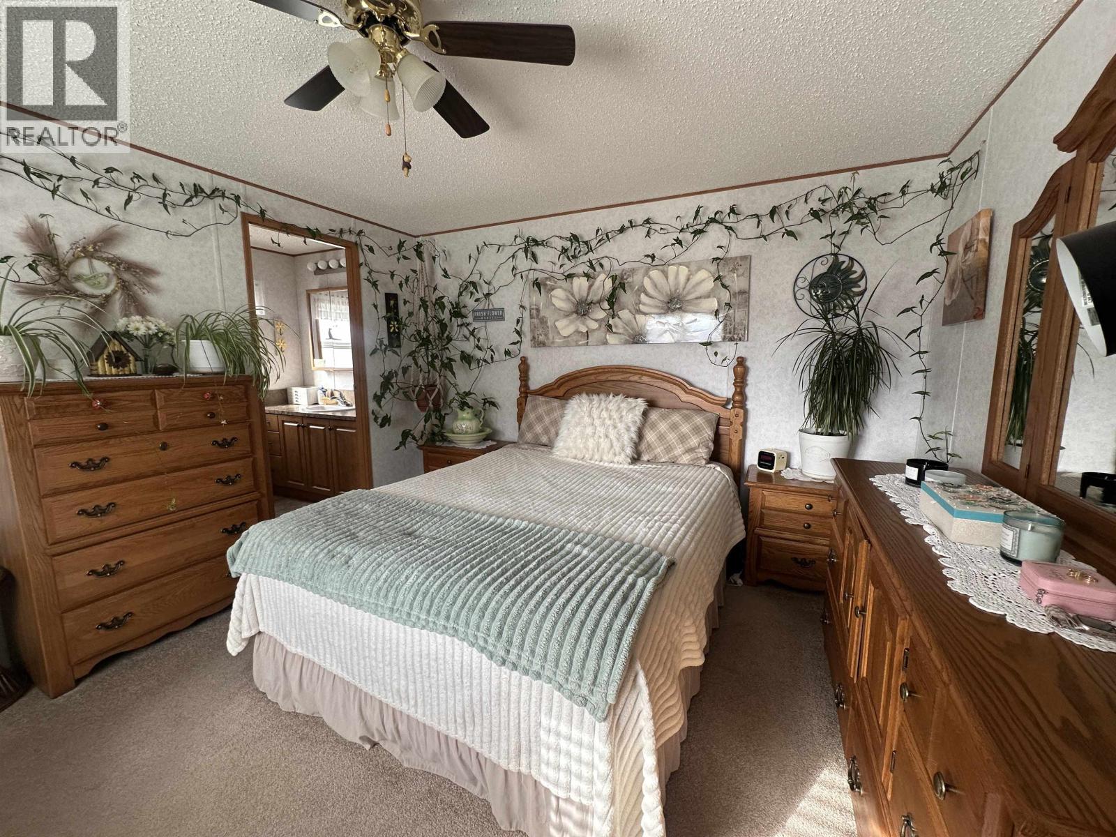 #57 3001 N MACKENZIE AVENUE - 13