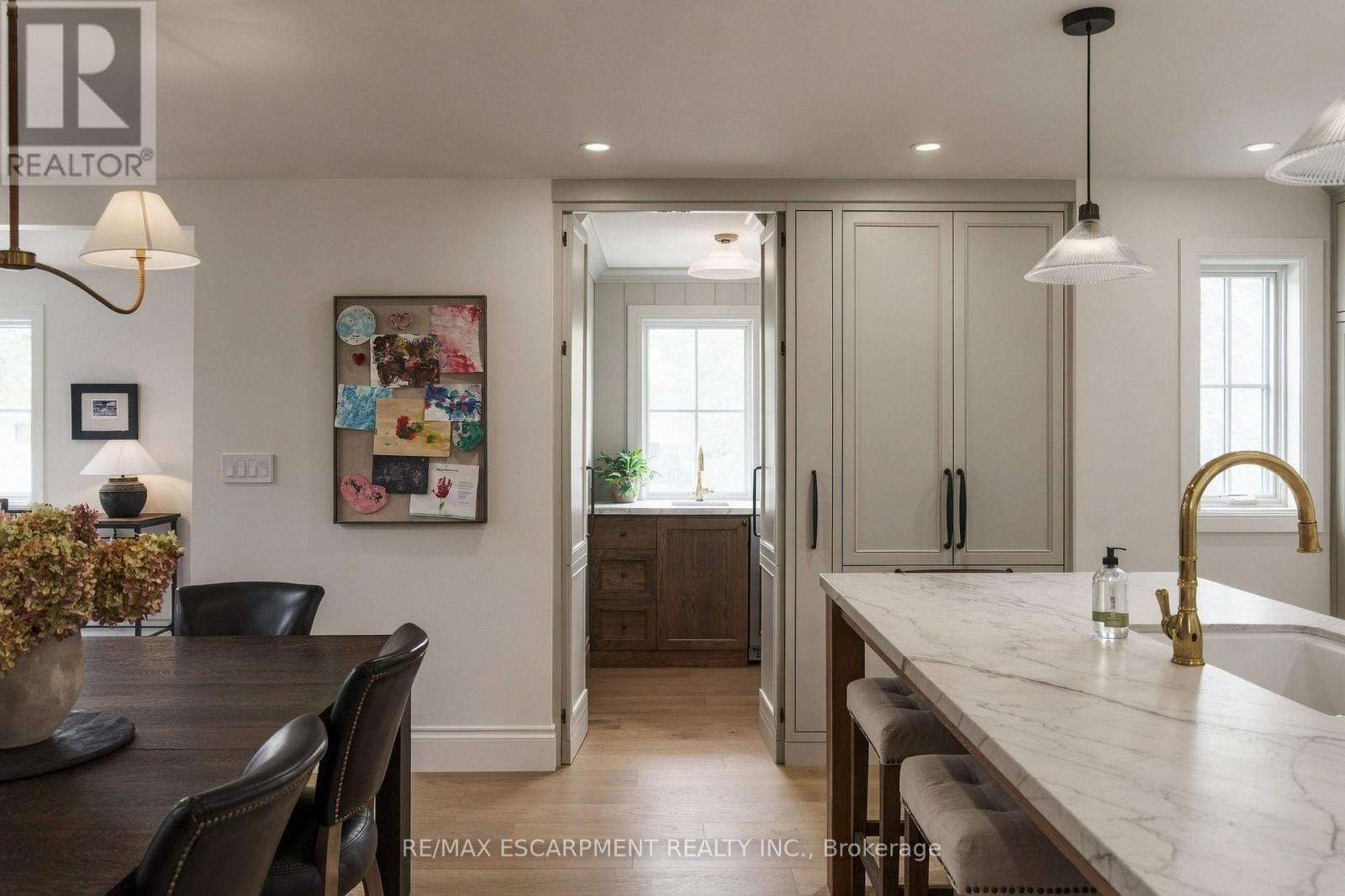 890 Forest Glen Avenue, Burlington, ON photo 14