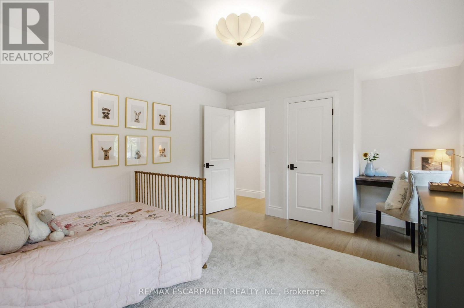 890 Forest Glen Avenue, Burlington, ON photo 32