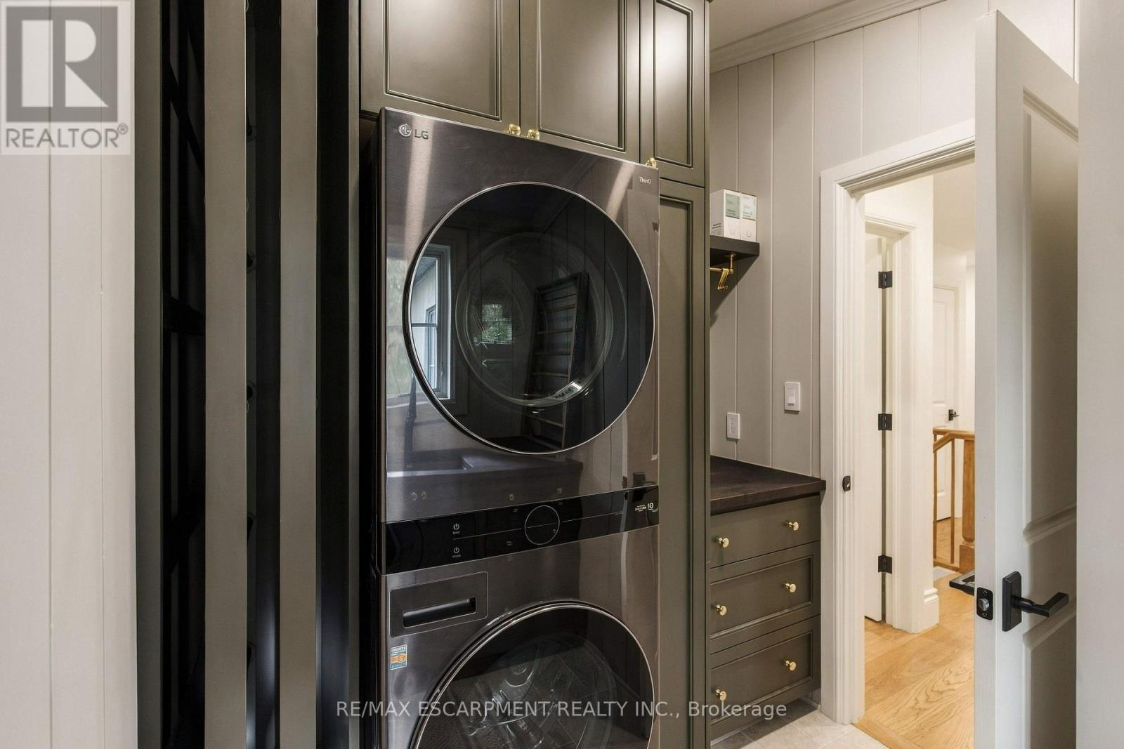 890 Forest Glen Avenue, Burlington, ON photo 36