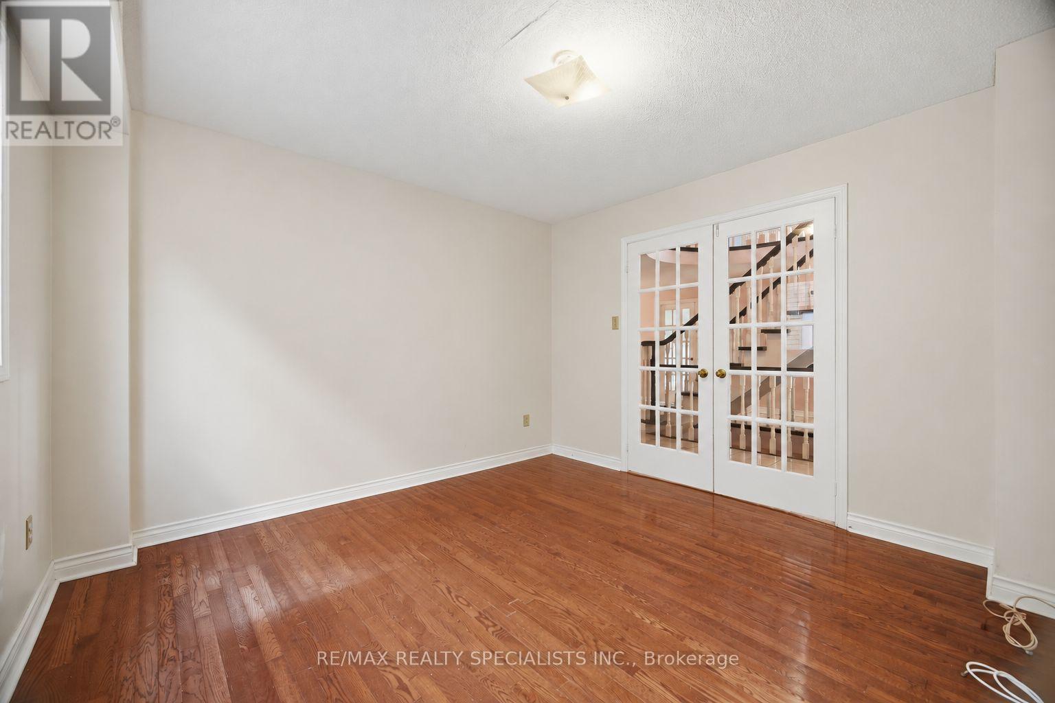 3706 Price Court, Mississauga, ON photo 12