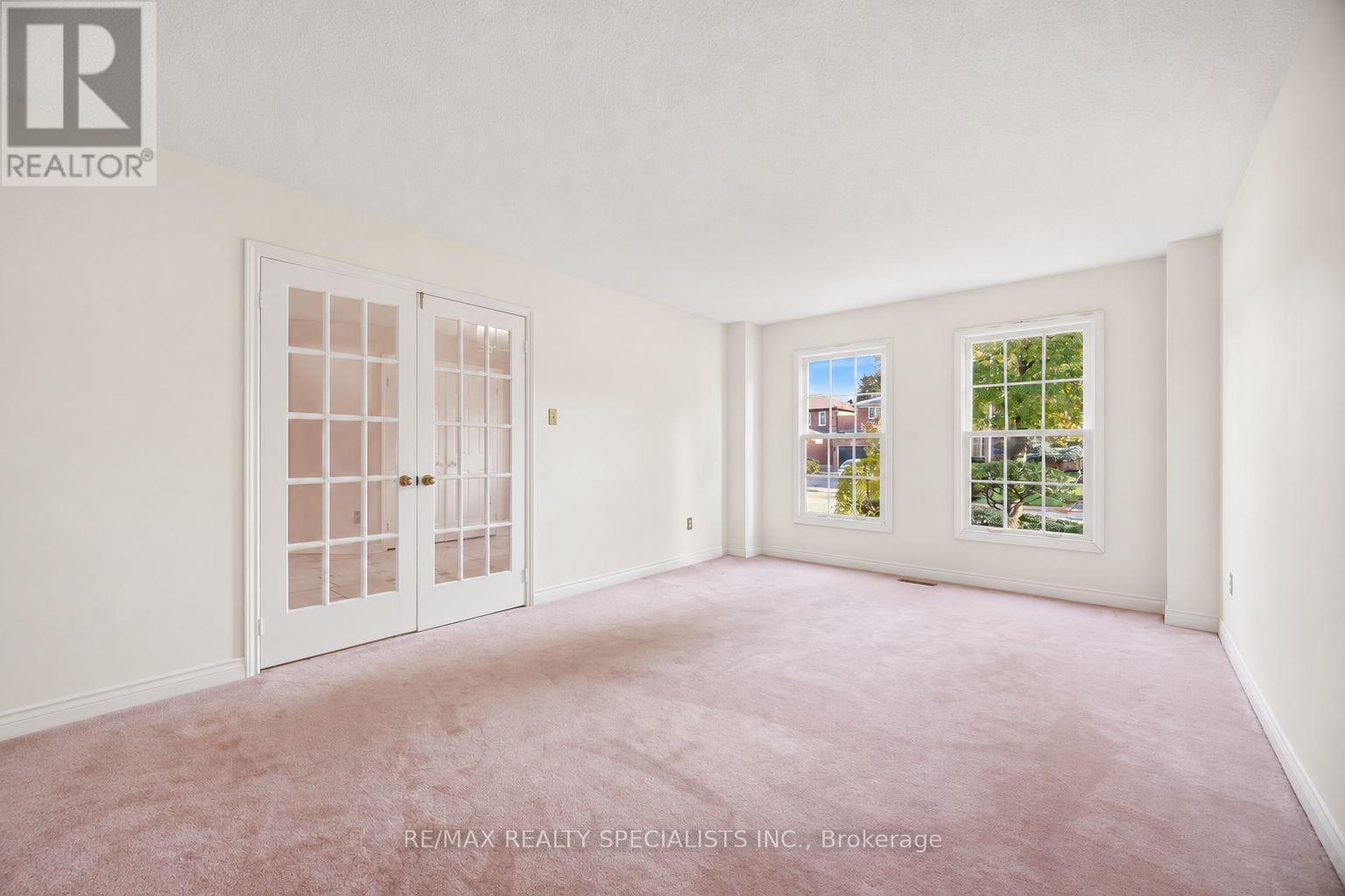 3706 Price Court, Mississauga, ON photo 5