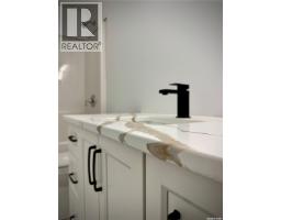 43 Franklin Avenue, Yorkton, SK S3N2G1 Photo 36