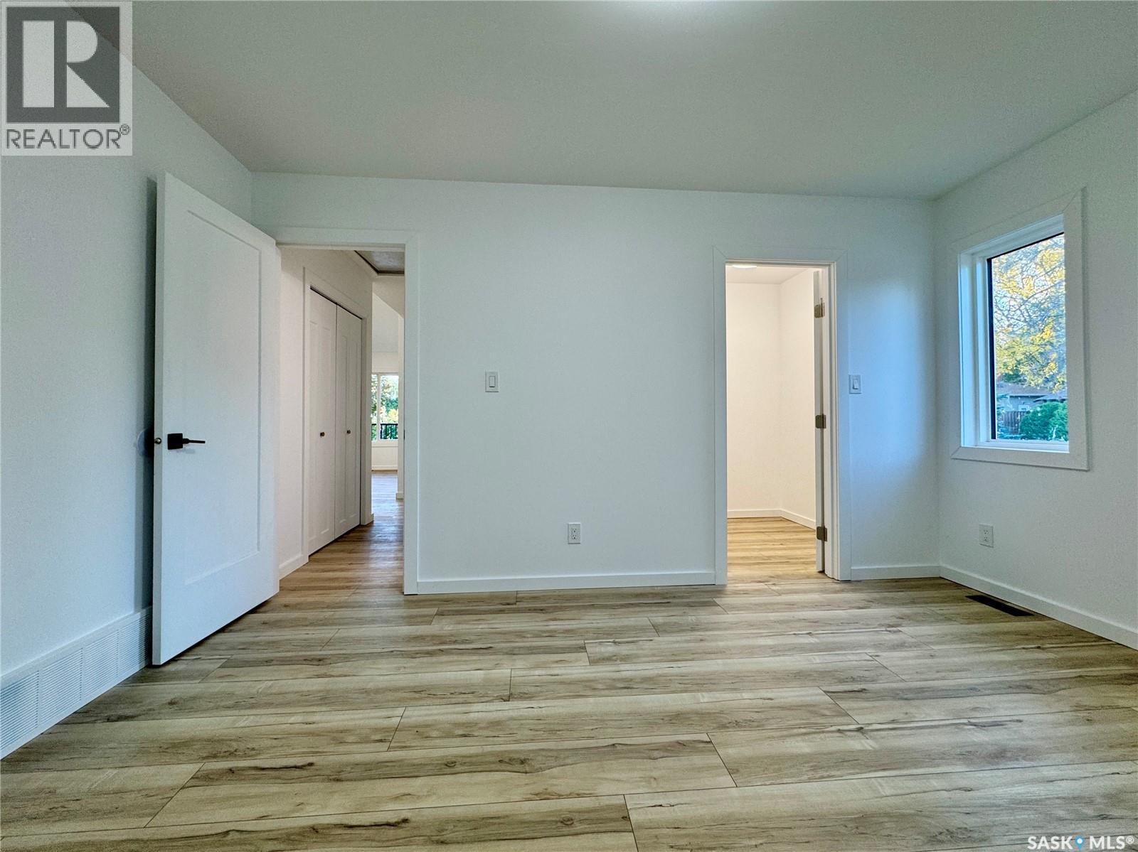 43 Franklin AVENUE - 37