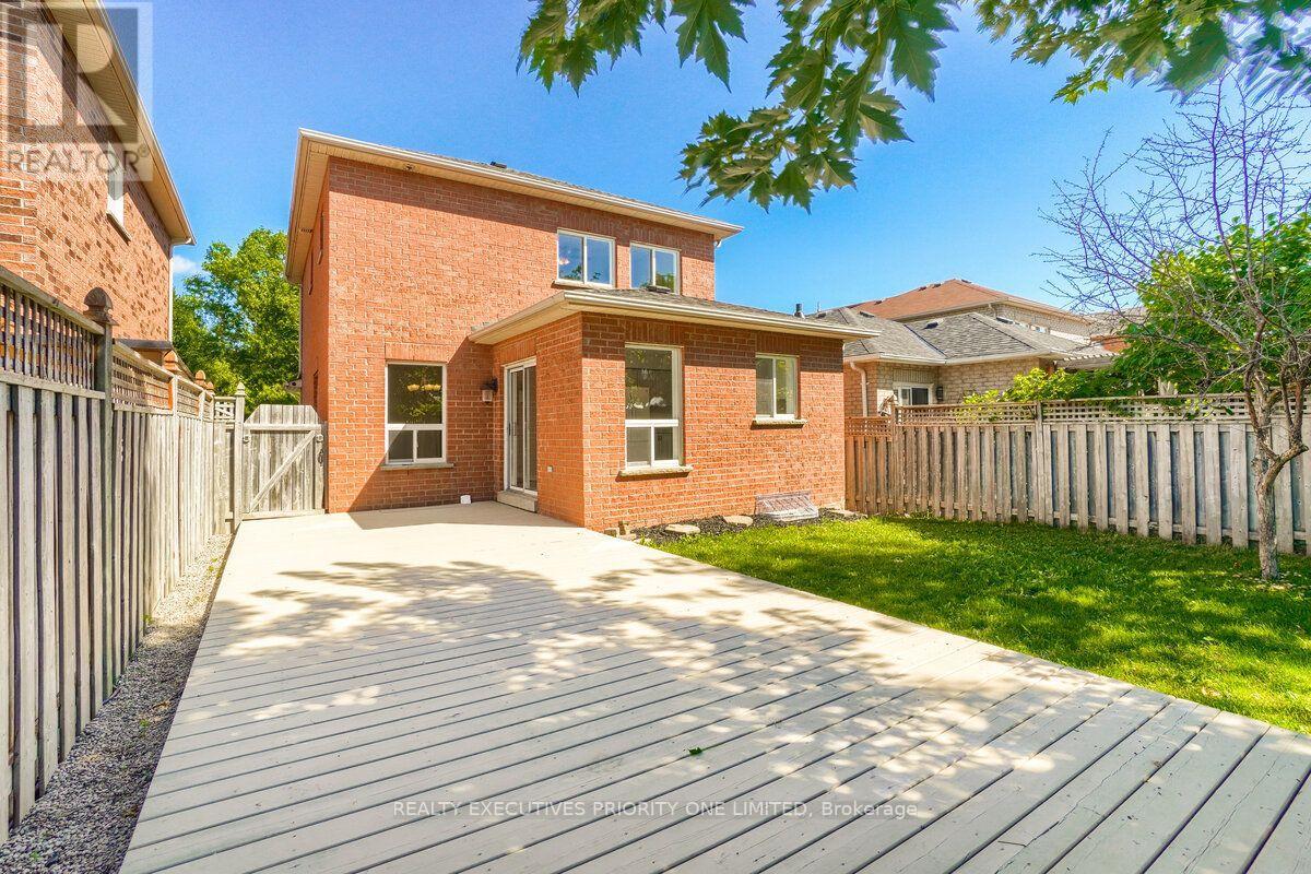 17 Drake Drive — photo 48