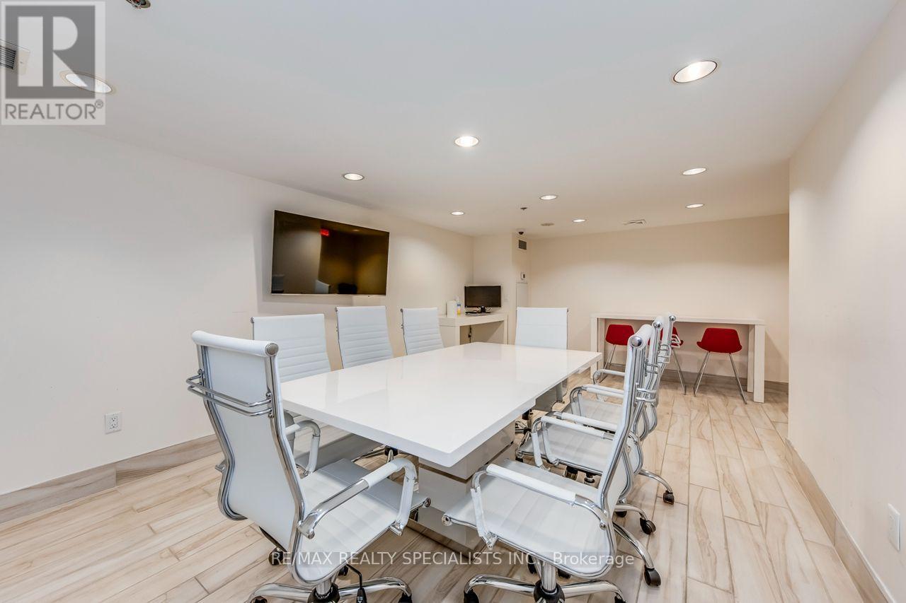 #103 812 LANDSDOWNE AVENUE - 27