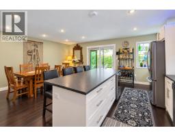 12496 219th Street, Maple Ridge, BC V2X0V3 Photo 11