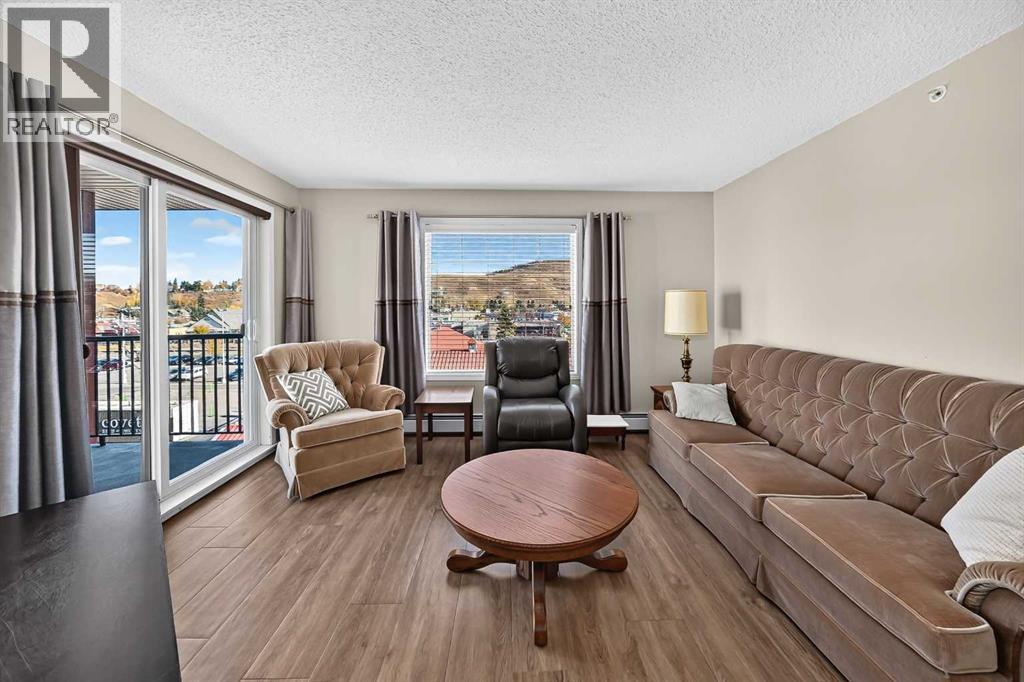 1420, 505 Railway Street W, Cochrane — photo 10