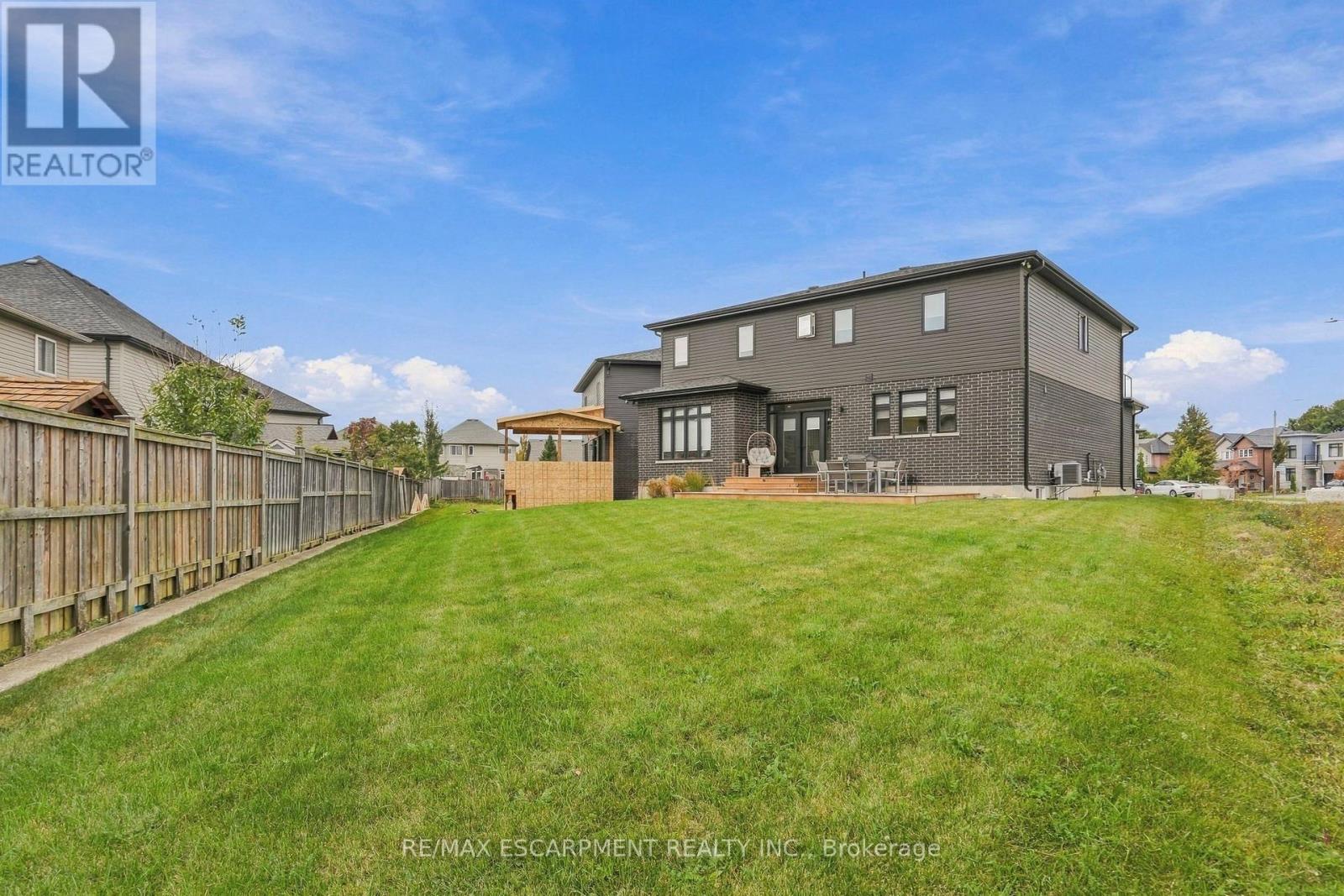 15 SAINT ANTHONY Place, Hamilton, ON photo 46