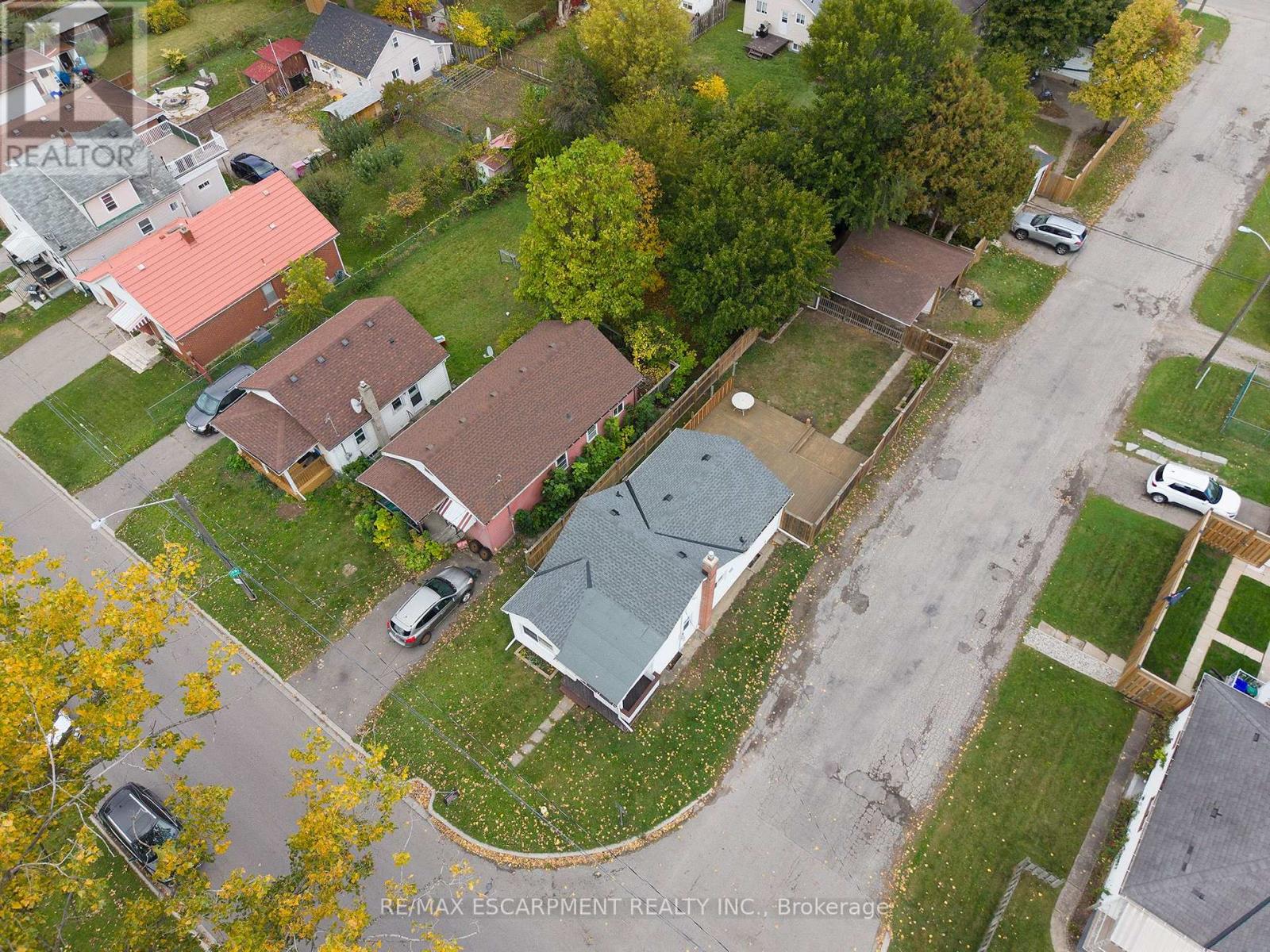 364 WELLINGTON STREET - 28
