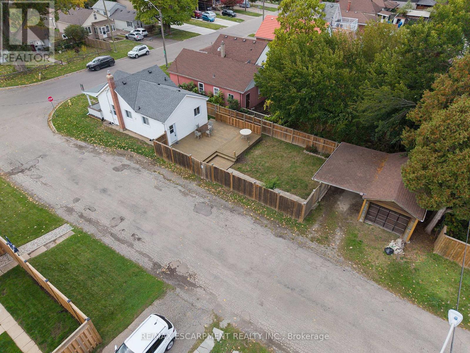 364 Wellington Street, Brantford, ON photo 31