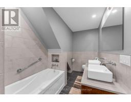 2862 Holleford Road, South Frontenac, ON K0H1W0 Photo 28