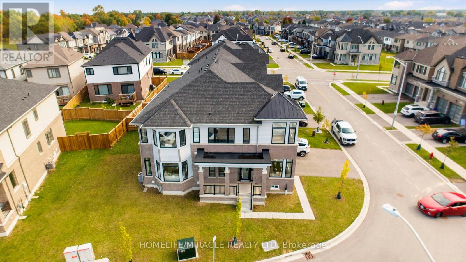 161 Freedom Crescent, Hamilton, ON photo 5
