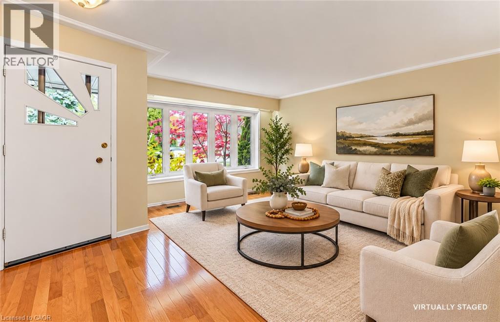 25 APPLEWOOD Avenue - Image 6