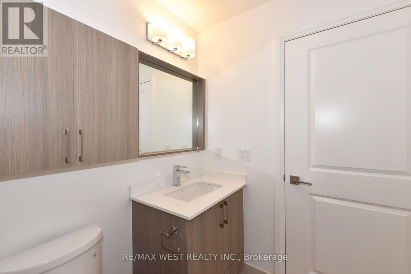 591 Sheppard Avenue East — photo 30