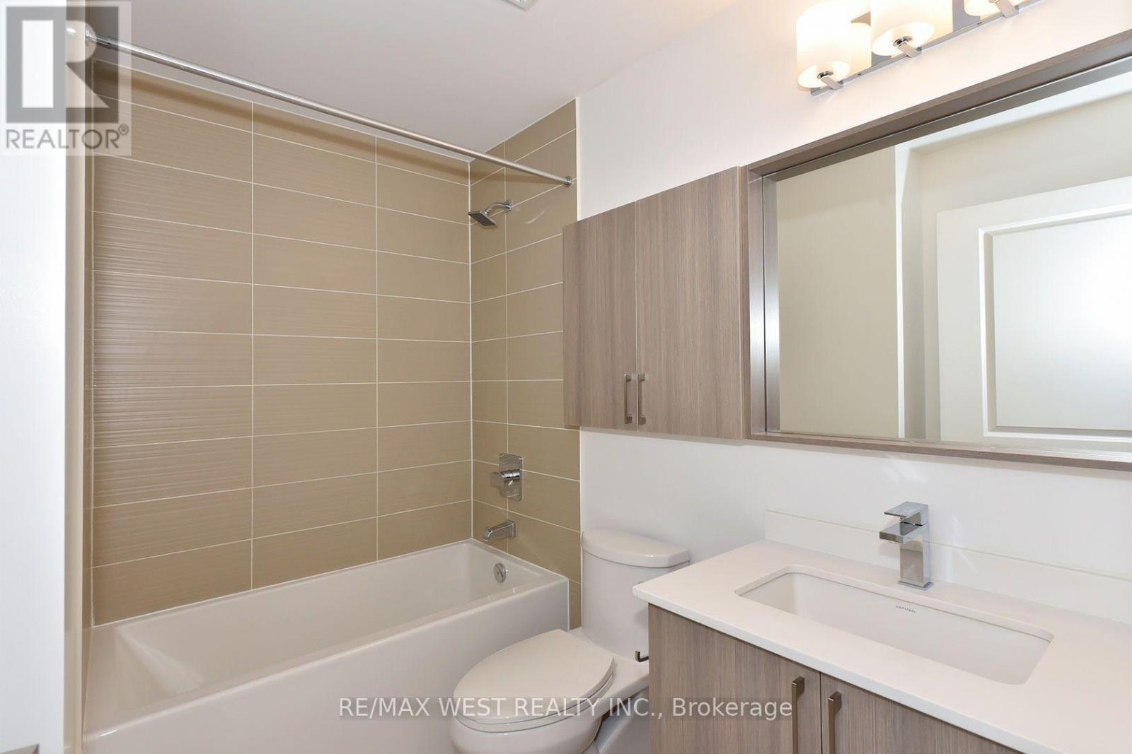 591 Sheppard Avenue East — photo 29