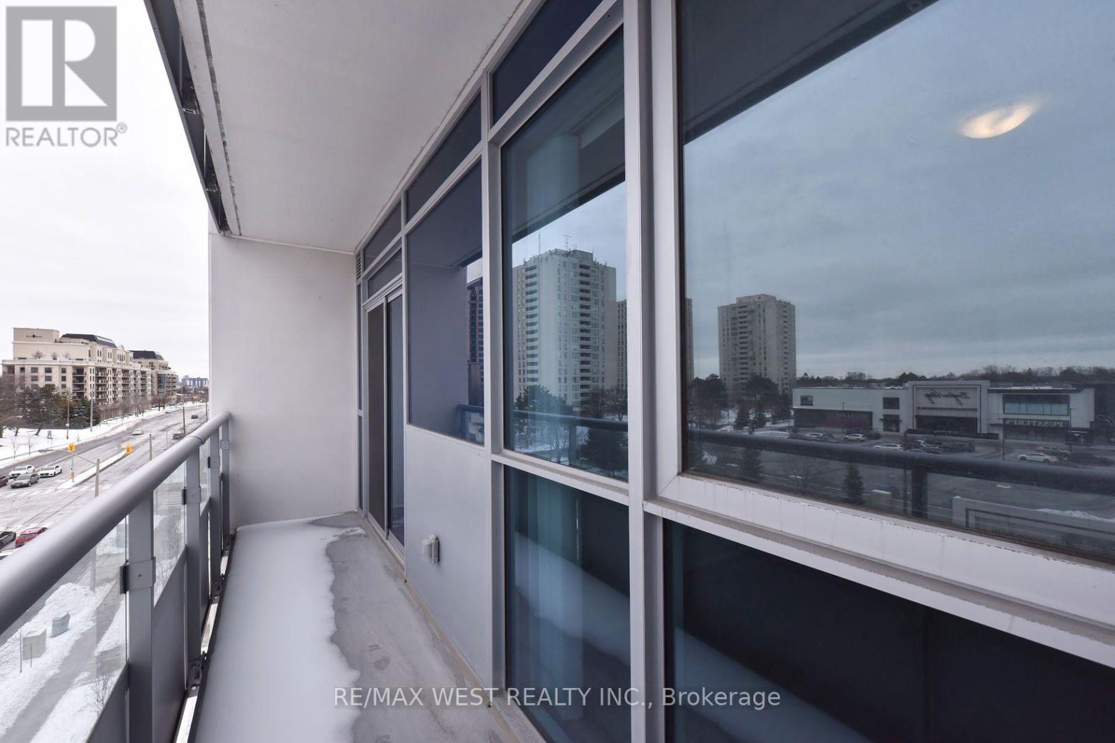 591 Sheppard Avenue East — photo 34