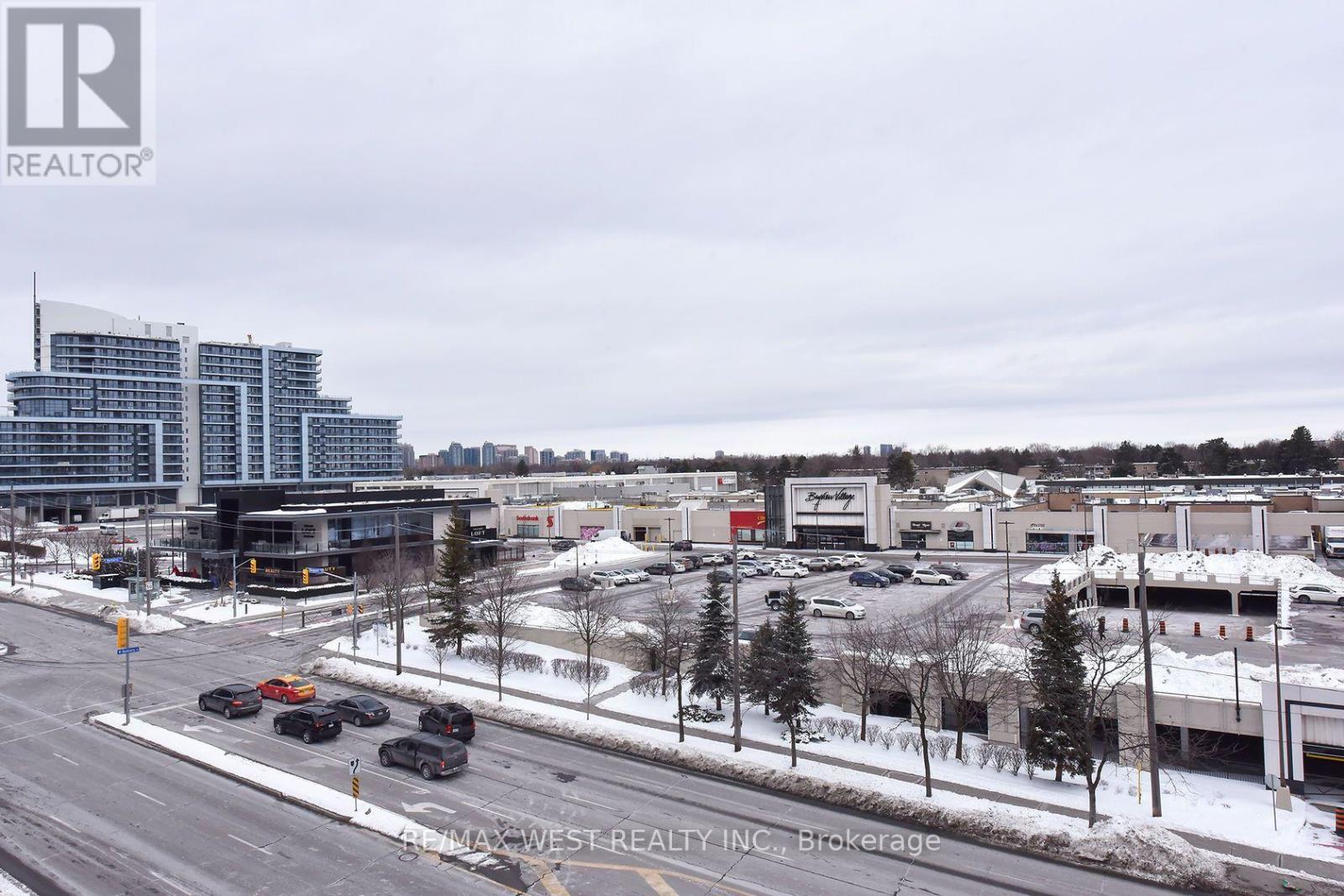591 Sheppard Avenue East — photo 35