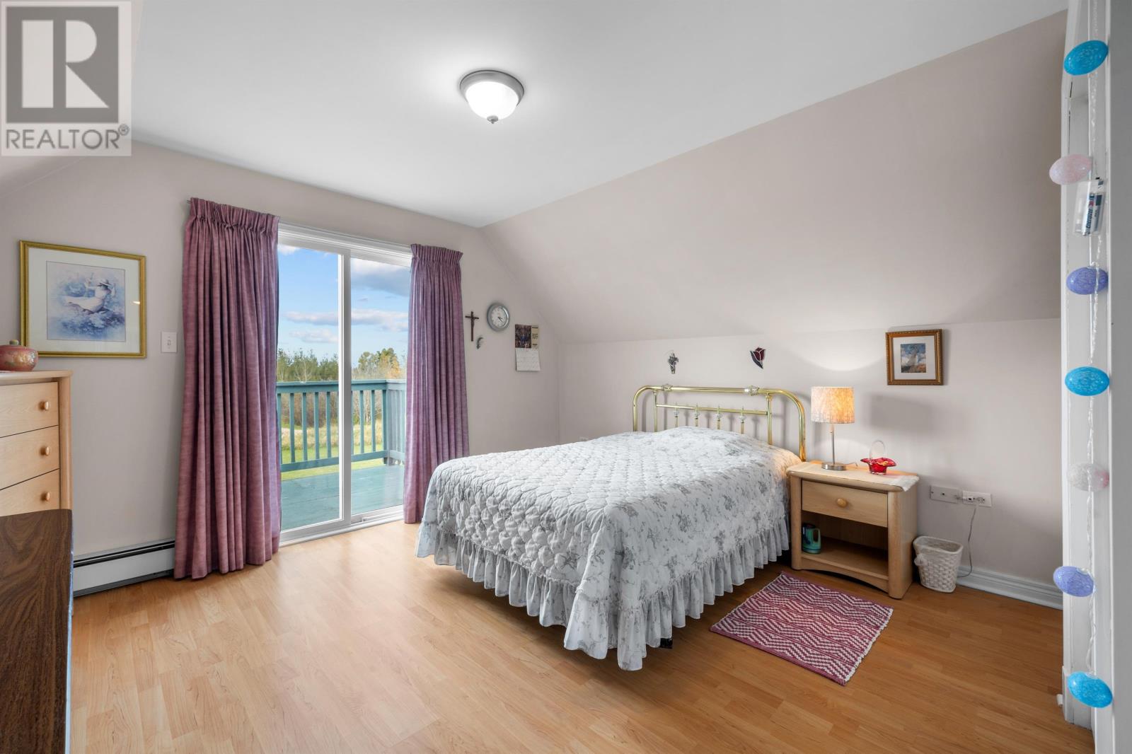 56 WOODHAWK Lane - 22