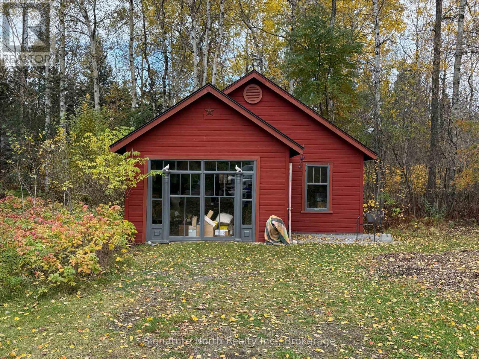 1027 RIVERDALE ROAD - 24