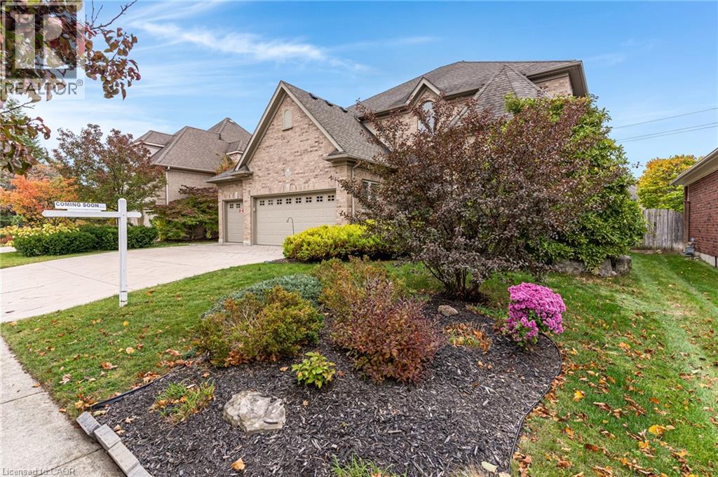 213 DEER RIDGE Drive — photo 2