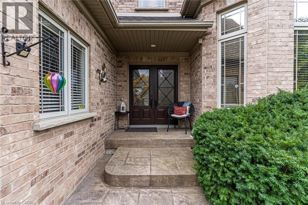 213 Deer Ridge Drive — photo 4