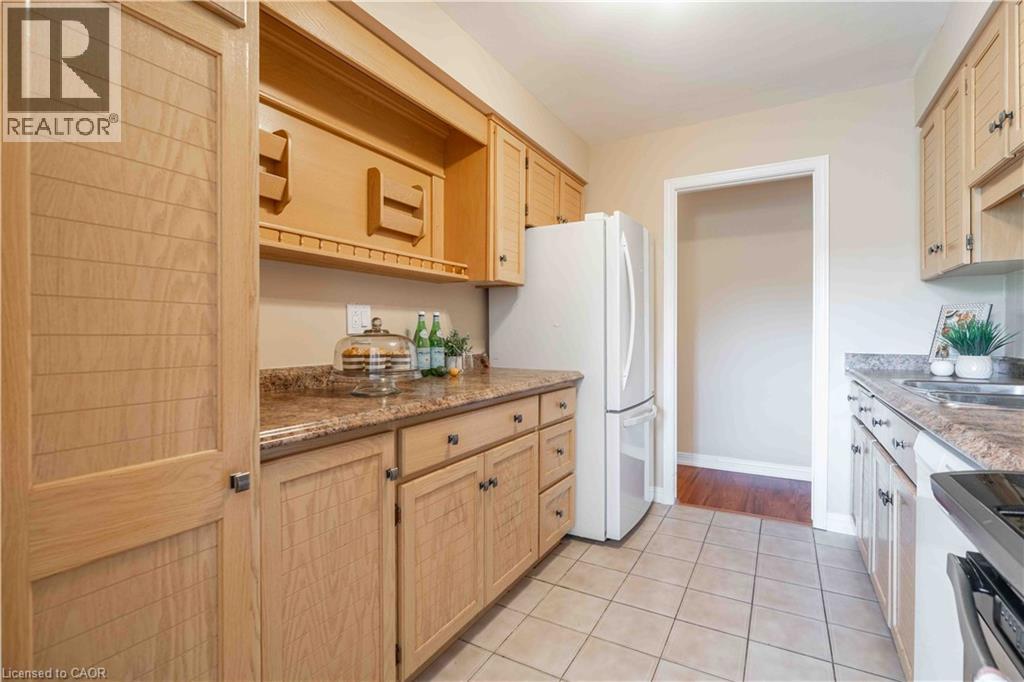 606 Village Green Boulevard — photo 10