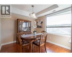 606 Village Green Boulevard Unit# 6, Stoney Creek, ON L8G5B7 Photo 13