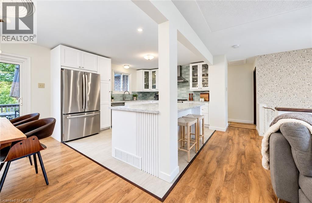 404 LAKEVIEW Drive - 10