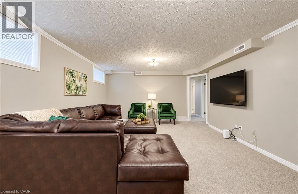 404 LAKEVIEW Drive - 27