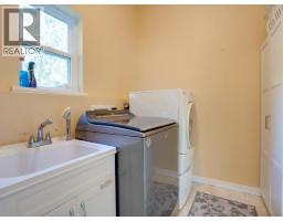 5432 Manson Ave, Powell River, BC V8A3P9 Photo 27