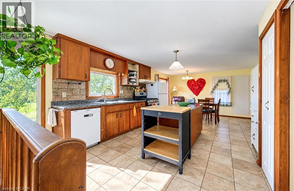 1383 BRIDGE Street - 4