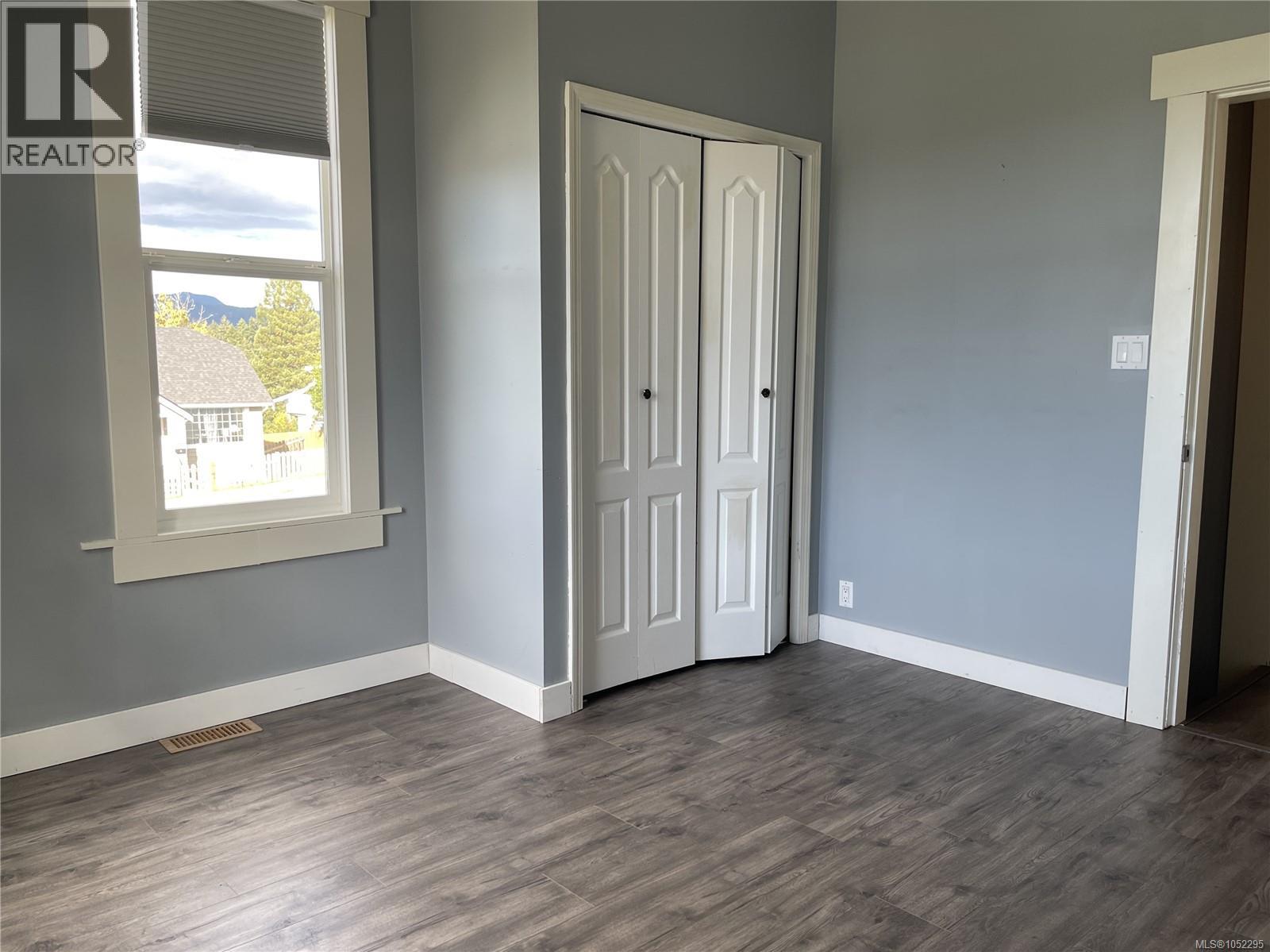 3097 6th Ave - 17
