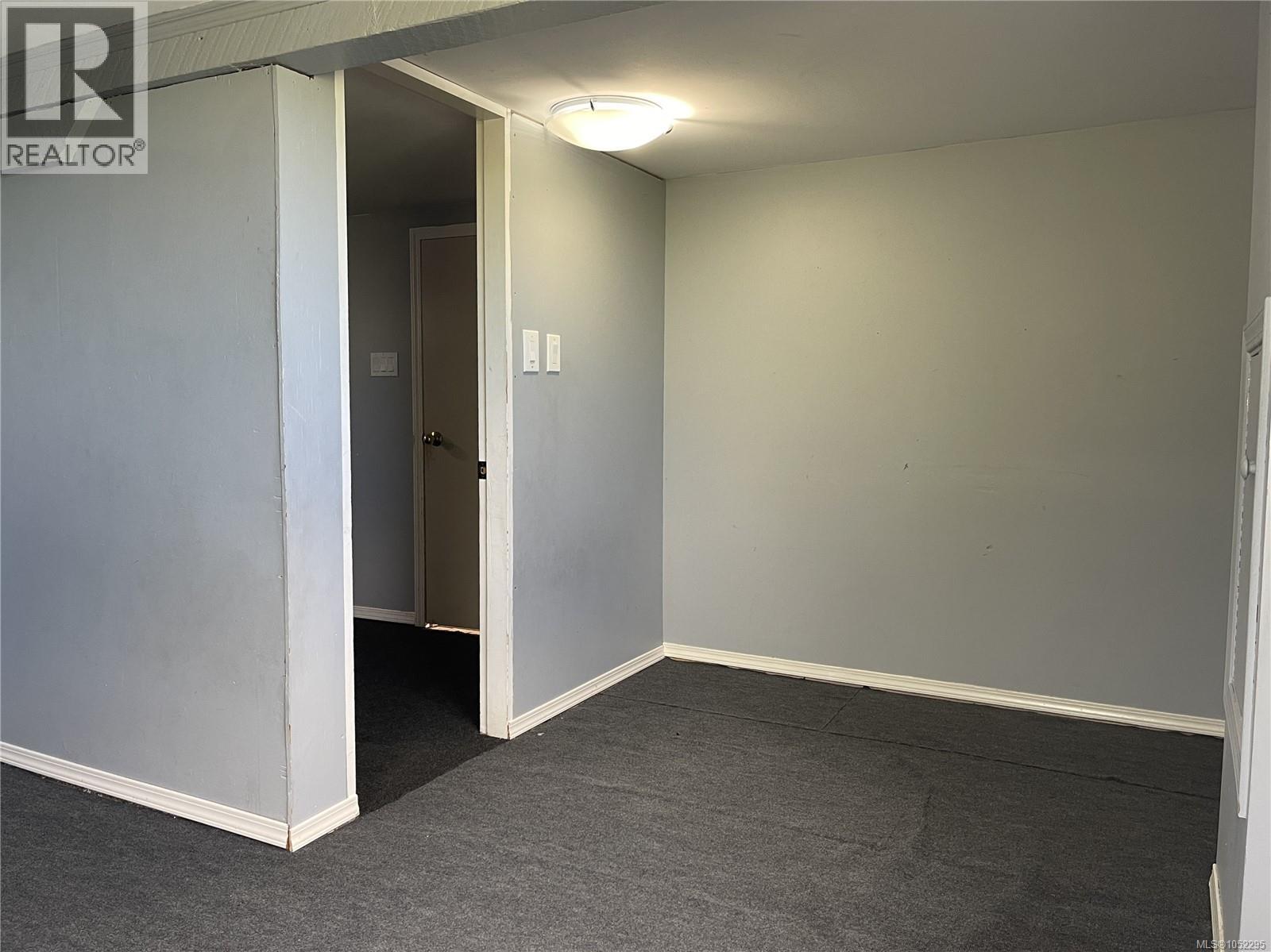 3097 6th Ave - 26