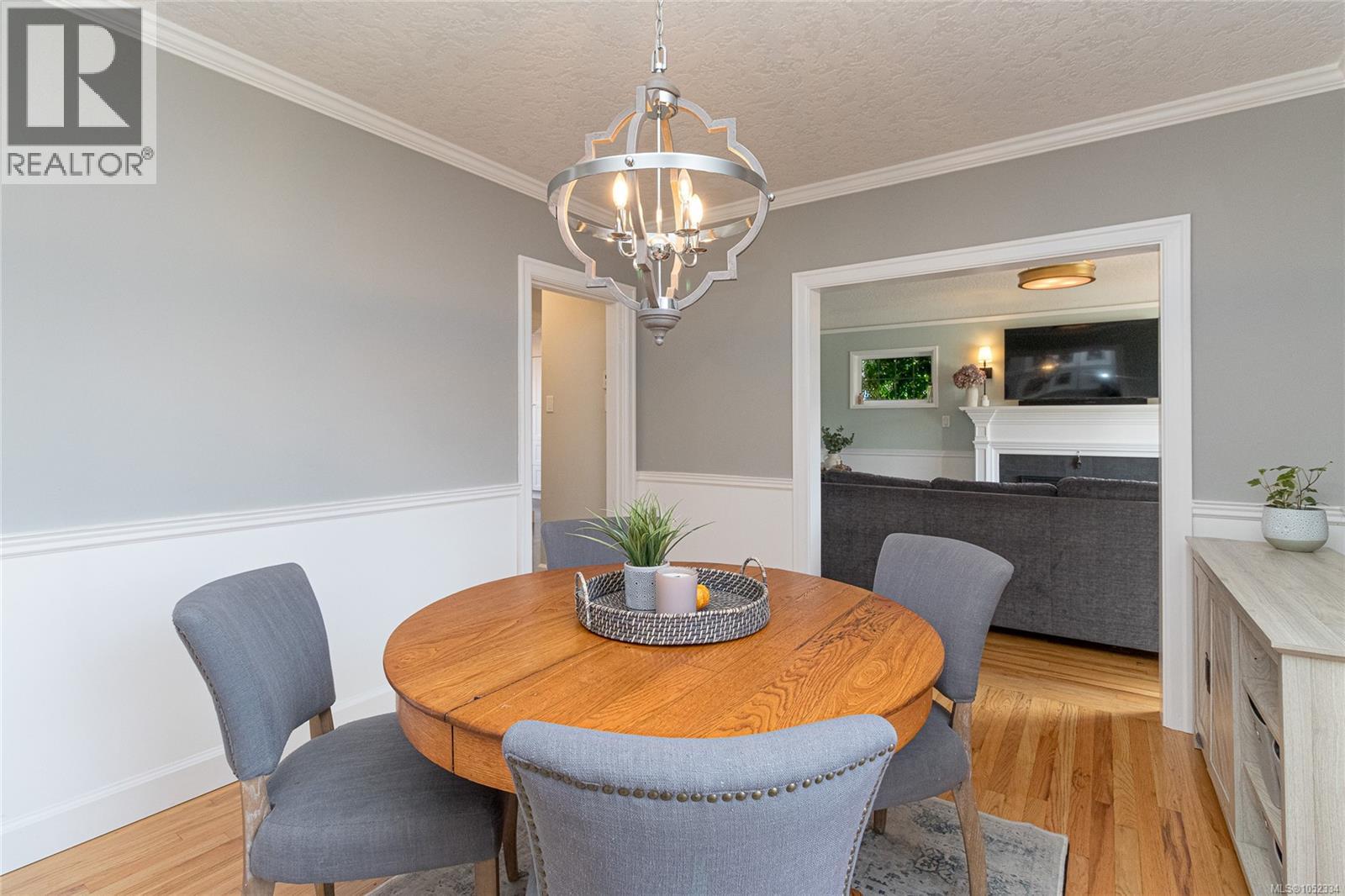 3721 Craigmillar Ave - 18