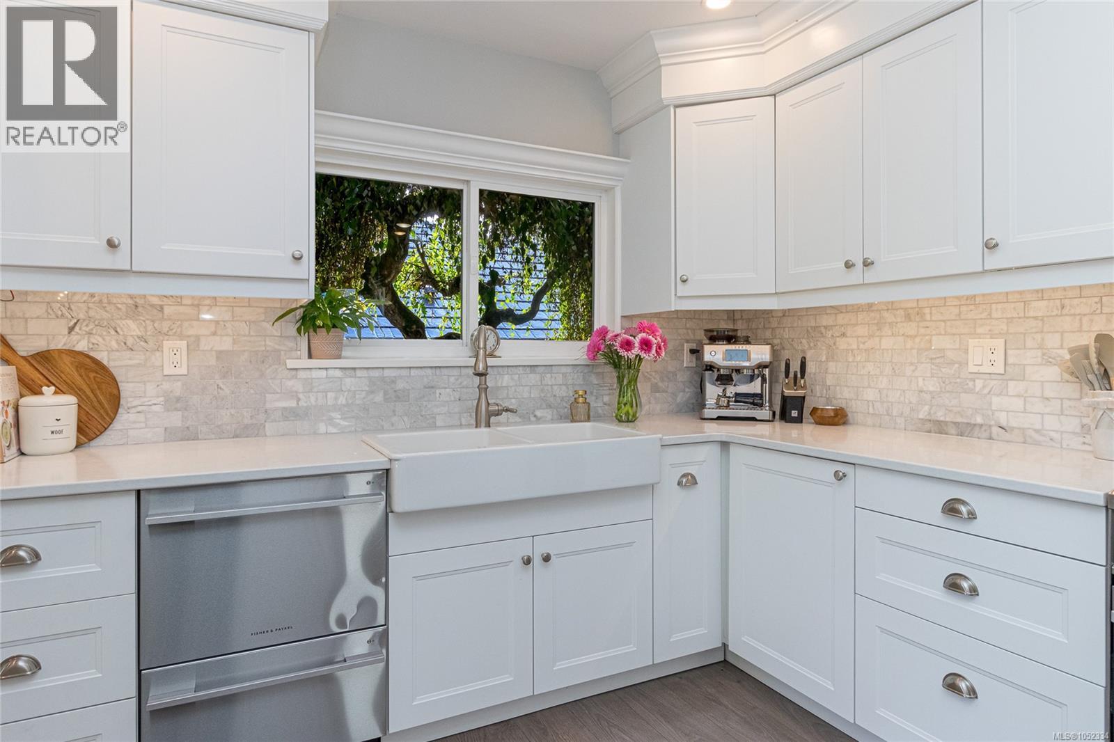 3721 Craigmillar Ave - 22