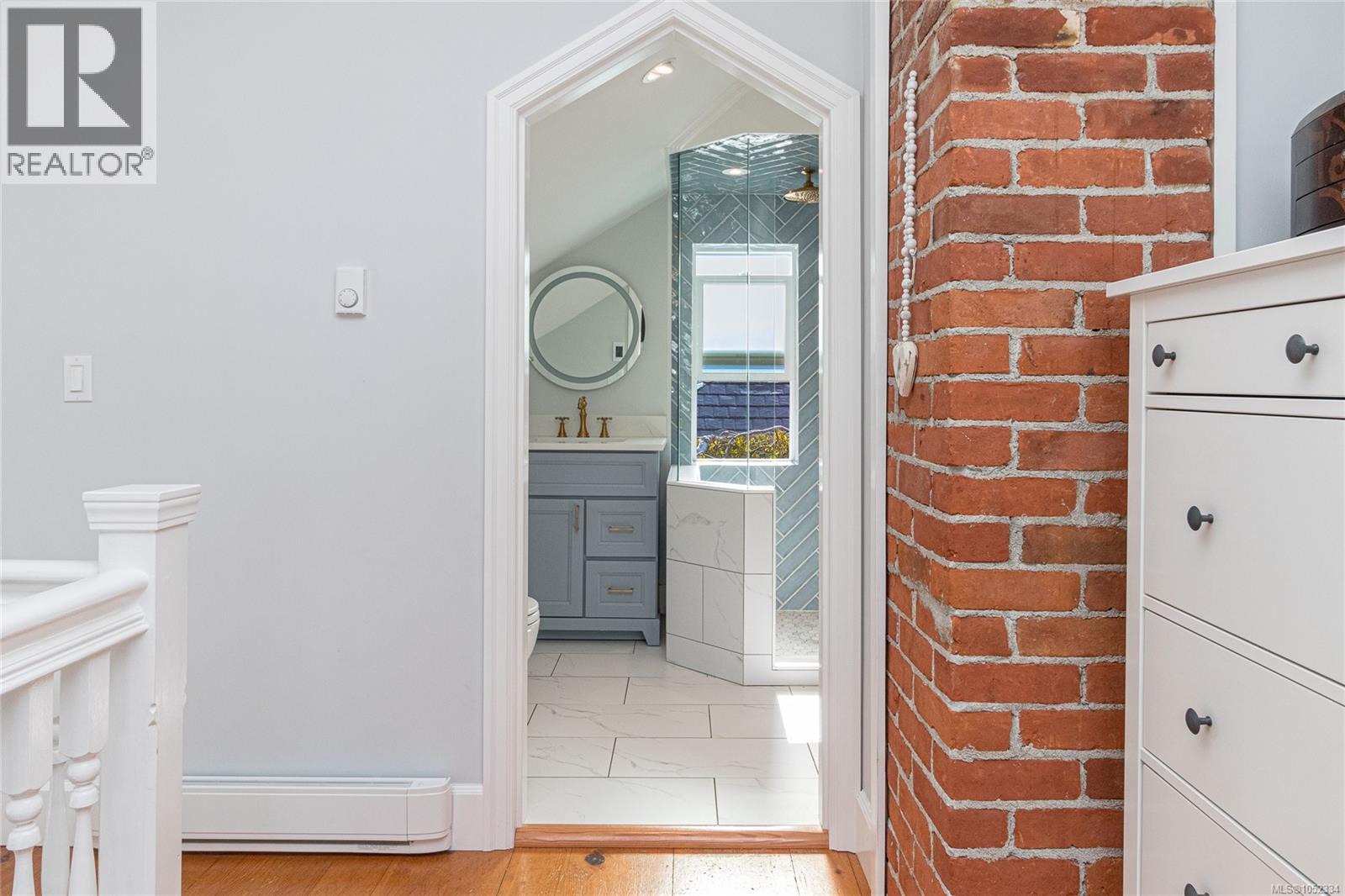 3721 Craigmillar Ave - 30