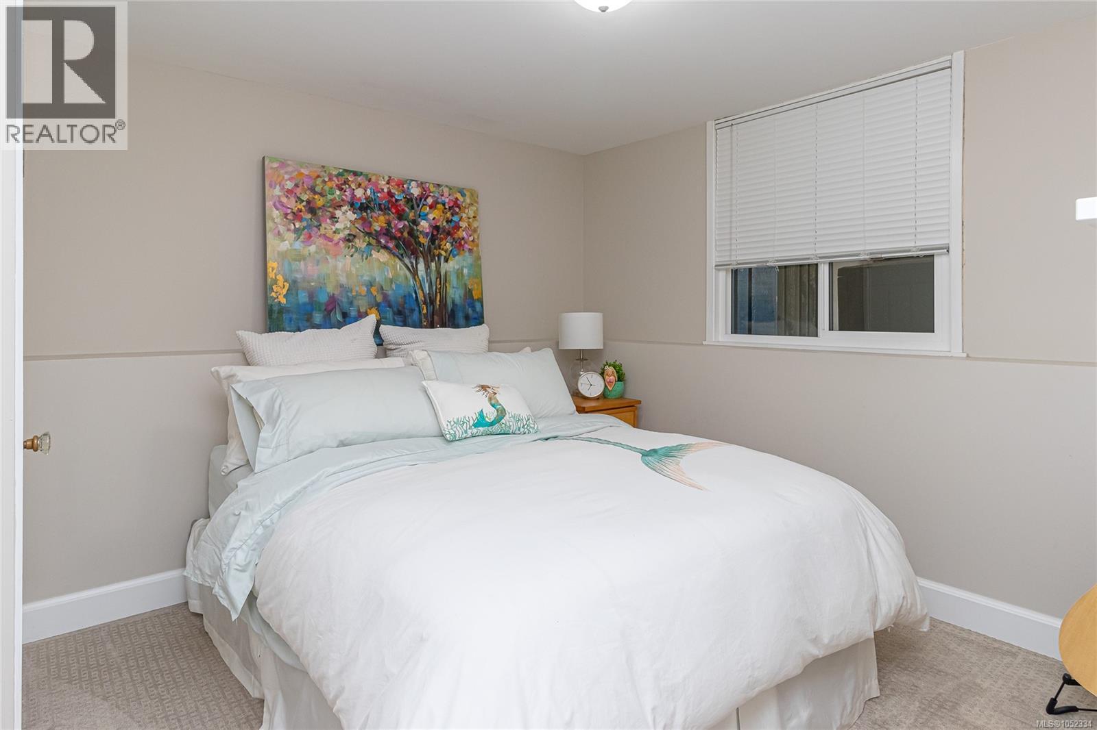 3721 Craigmillar Ave - 41