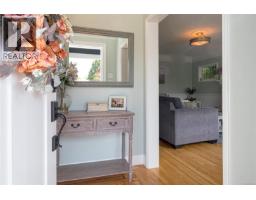 Bedroom - 3721 Craigmillar Ave, Saanich, BC V8P3H2 Photo 6