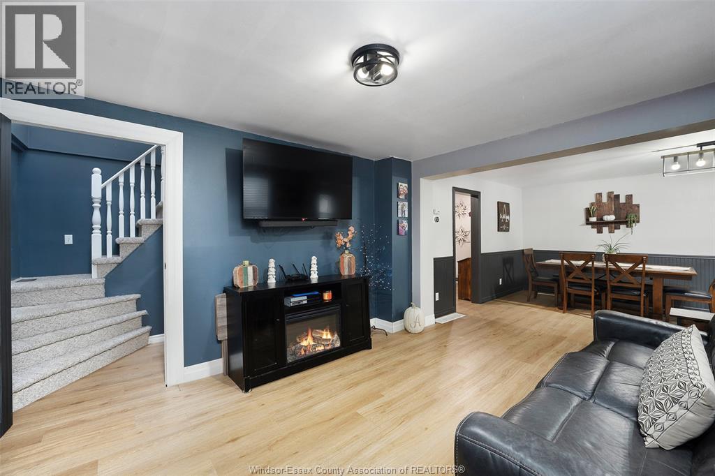 83 Elliott STREET - 13
