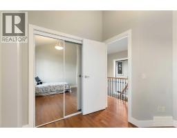 5012 20 Street SW - photo 31
