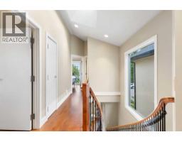 5012 20 Street SW - photo 22