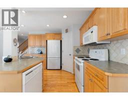 Laundry room - 85 Royal Oak Crescent Nw, Calgary, AB T3G4Y6 Photo 10