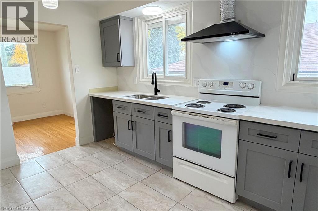 11 Glenmurray Court — photo 12
