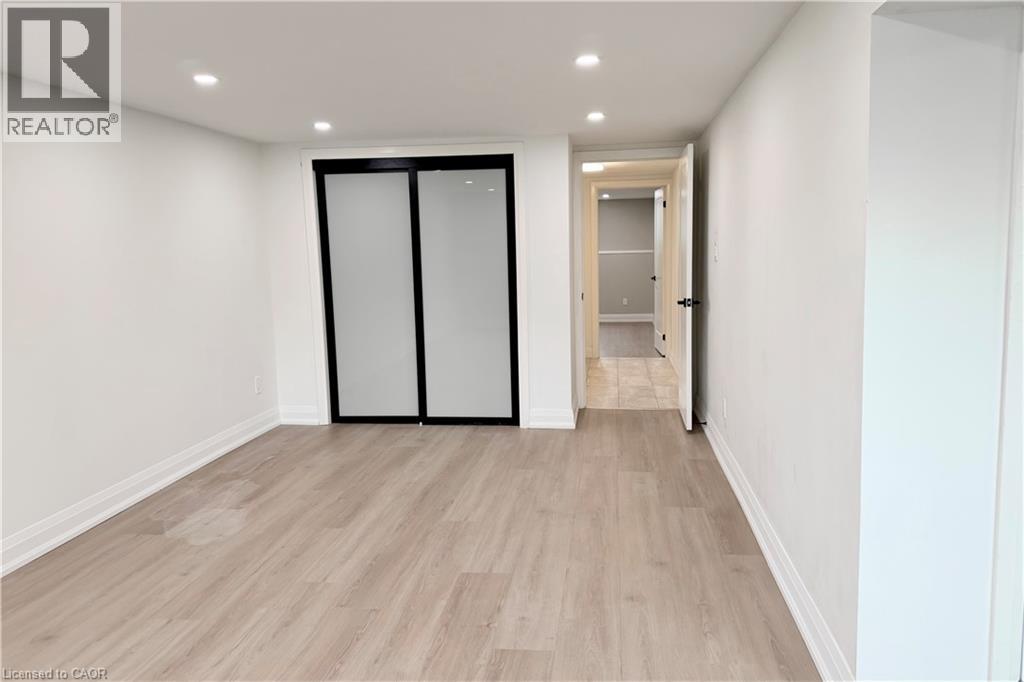 11 Glenmurray Court — photo 25