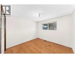 6839 Huntridge Hill Ne, Calgary, AB T2K4A1 Photo 16