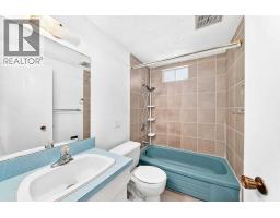 6839 Huntridge Hill Ne, Calgary, AB T2K4A1 Photo 18