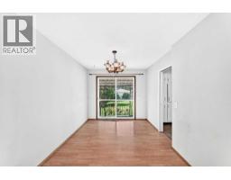 4pc Bathroom - 6839 Huntridge Hill Ne, Calgary, AB T2K4A1 Photo 7