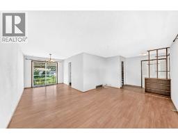 Family room - 6839 Huntridge Hill Ne, Calgary, AB T2K4A1 Photo 9